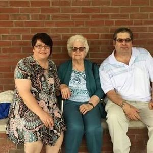 Meet your Posher, Bra